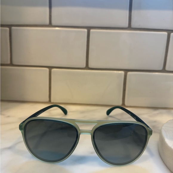 Goodr Green Aviator Sunglasses - Picture 1 of 4
